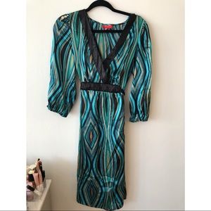 Women’s Green and Blue Multicolor Print Satin Long Sleeve Dress Size 10